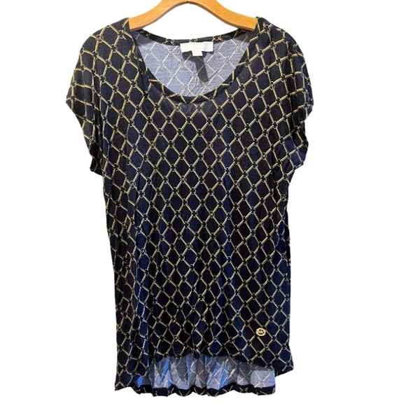 MICHAEL Michael Kors Tops - ✨Michael Kors | Black and Gold Patterned Short Sleeved Tee